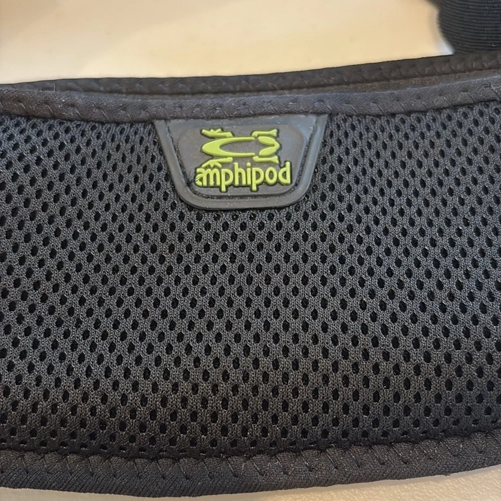 Amphipod Black Running Belt. Unisex - Picture 2 of 12
